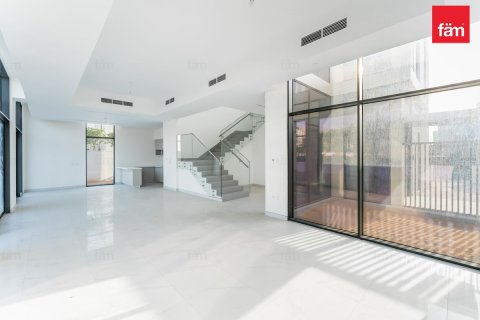 Снять в аренду виллу в Al Furjan, Дубай: 5 спален, 570м², № 40670 - фото 17