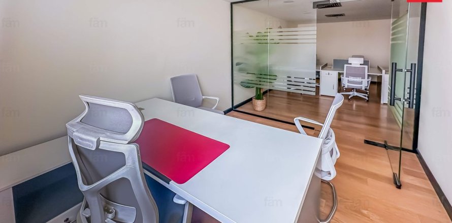 Office in Dubai 104.5 sq.m. № 139427