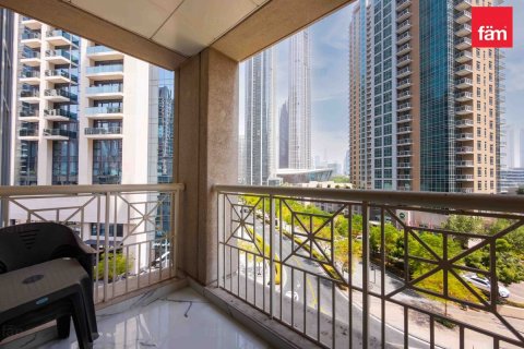 Apartment in Downtown Dubai (Downtown Burj Dubai), Dubai 2 bedrooms, 114.3 sq.m. № 139425 - photo 12