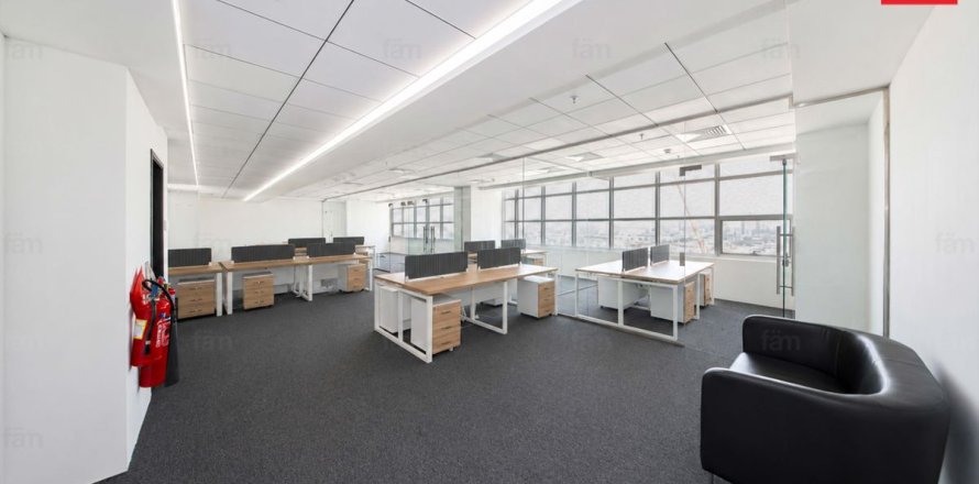 Office in Dubai 163.3 sq.m. № 139424