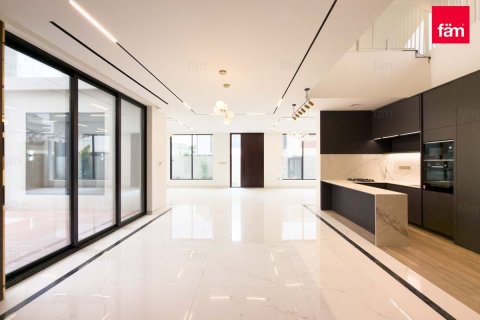 فيلا في دبي 5 غرف نوم , 463.9 م² رقم 77739 - صورة 5