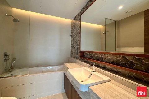 Apartamento en Downtown Dubai (Downtown Burj Dubai), Dubai, 1 dormitorio, 81.1 m², № 77746 - foto 11