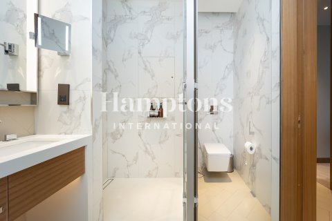 Apartment in Downtown Dubai (Downtown Burj Dubai), Dubai 2 bedrooms, 111.11198800 sq.m. № 108861 - photo 16