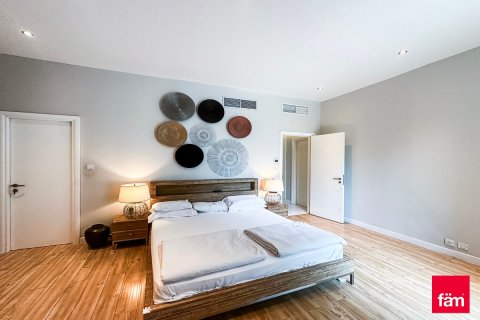 Купить квартиру в Дубай Марине, Дубай: 3 спальни, 249.7м², № 8046 - фото 17