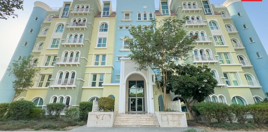 Здание в Джабаль-Али, Дубай, 1335.5м², № 55807