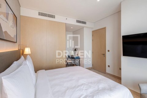 Apartment in Vida Residences Dubai Mall, Downtown Dubai (Downtown Burj Dubai), Dubai 1 bedroom, 70.79 sq.m. № 127639 - photo 5