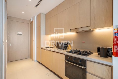 Apartment in Vida Residences Dubai Mall, Downtown Dubai (Downtown Burj Dubai), Dubai 1 bedroom, 70.79 sq.m. № 127639 - photo 7