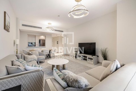 Apartamento en Umm Suqeim 3, Umm Suqeim, Dubai, 2 dormitorios, 126.07 m², № 127640 - foto 3