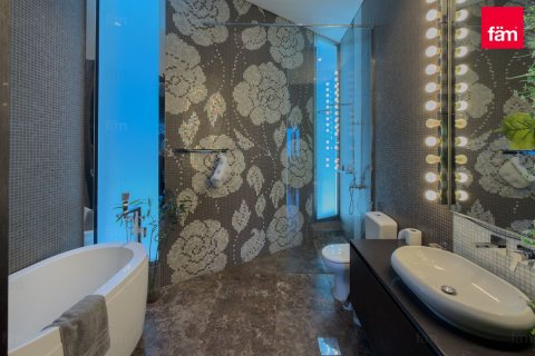 Duplex à Dubai Marina, Dubai, 2 chambres, 217.9 m², № 110934 - photo 5