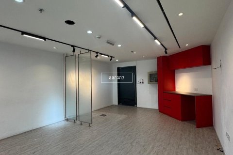 Office in Business Bay, Dubai 47 sq.m. № 50982 - photo 9