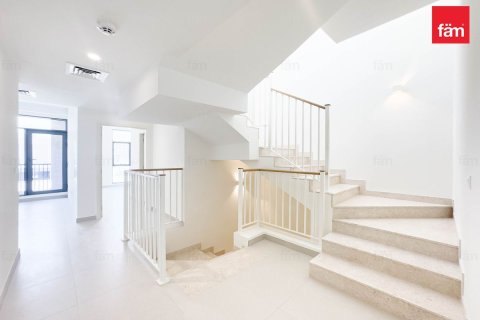 Villa in Dubai 4 bedrooms, 484.1 sq.m. № 23756 - photo 22