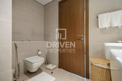 Apartment in Al Wasl, Dubai 3 bedrooms, 160.63 sq.m. № 129211 - photo 13