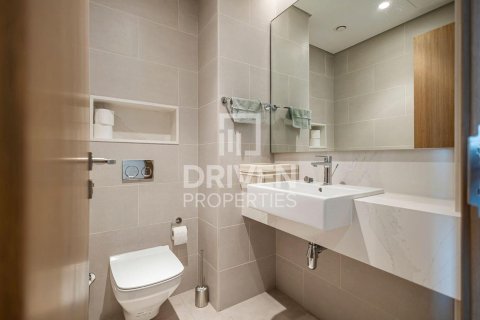 Apartment in Al Wasl, Dubai 3 bedrooms, 160.63 sq.m. № 129211 - photo 12