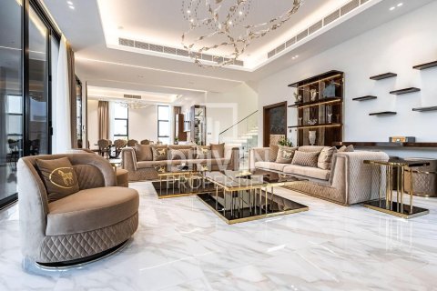 Вилла в Nad Al Sheba 1, Nadd Al Sheba, Дубай, 5 спален, 631.74м², № 129219