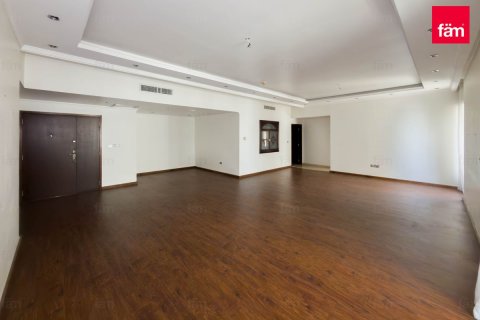 Apartment in Dubai 4 bedrooms, 260.6 sq.m. № 113620