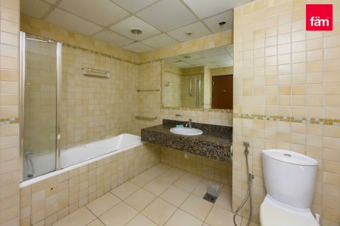 Apartment in Dubai 4 bedrooms, 260.6 sq.m. № 113620 - photo 10