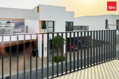 Villa à Dubai, 3 chambres, 125 m², № 123906 - photo 10