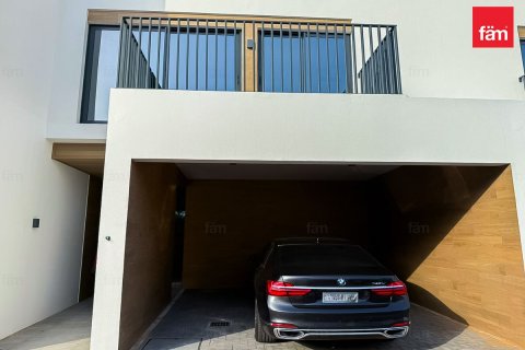 Villa à Dubai, 3 chambres, 125 m², № 123906 - photo 14