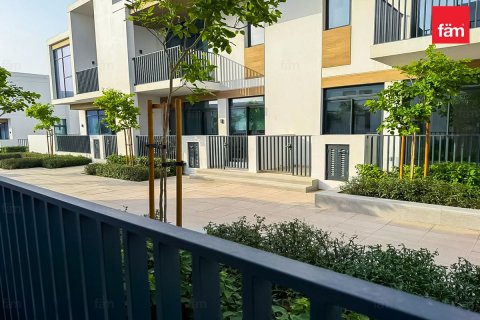 Villa à Dubai, 3 chambres, 125 m², № 123906 - photo 23