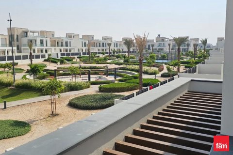 Villa à Dubai, 4 chambres, 463.2 m², № 84699 - photo 15