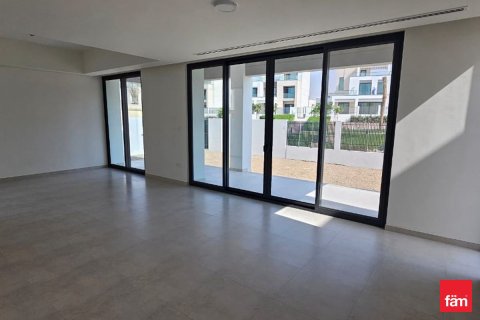 Villa à Dubai, 4 chambres, 463.2 m², № 84699 - photo 4