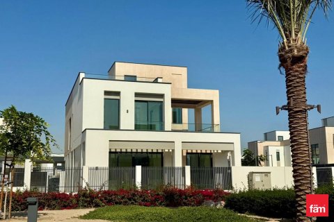 Villa à Dubai, 4 chambres, 463.2 m², № 84699