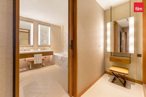 Apartment in Dubai 2 bedrooms, 123.9 sq.m. № 84698 - photo 14