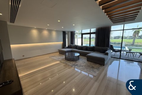 Villa en DAMAC Hills (Akoya by DAMAC), Dubai, 5 dormitorios, 399 m², № 88701 - foto 3
