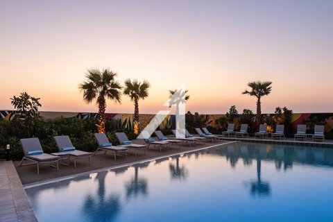 Apartment in Business Bay, Dubai 2 bedrooms, 82 sq.m. № 84389 - photo 13