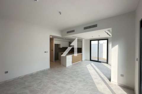 Villa en Dubai Land, Dubai, 4 dormitorios, 240 m², № 84386 - foto 28