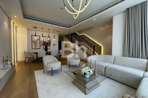 Townhouse in Jumeirah Village Circle, Dubai 4 bedrooms, 630 sq.m. № 22797 - photo 1