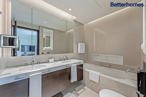 Apartment in Downtown Dubai (Downtown Burj Dubai), Dubai 2 bedrooms, 135 sq.m. № 22799 - photo 9