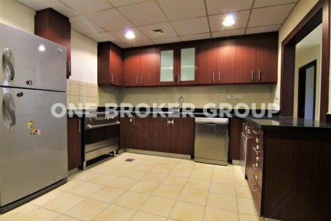 Apartamento en RIMAL en Dubai, 3 dormitorios, 178.3 m², № 30508 - foto 2
