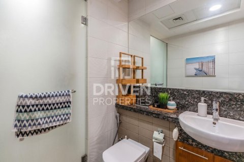 Apartment in Bay Square, Business Bay, Dubai studio, 61.22 sq.m. № 138297 - photo 10