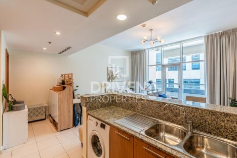 Apartment in Bay Square, Business Bay, Dubai studio, 61.22 sq.m. № 138297 - photo 9