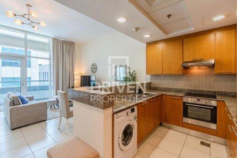 Apartment in Bay Square, Business Bay, Dubai studio, 61.22 sq.m. № 138297 - photo 6