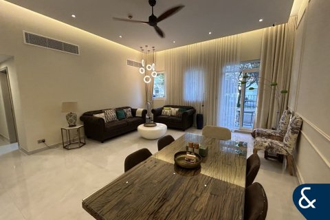 Купить квартиру в Motor City, Дубай: 3 спальни, 198м², № 91291 - фото 2