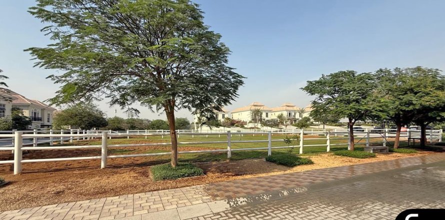 Вилла в Dubai Land, Дубай, 6 спален, 1256м², № 91284