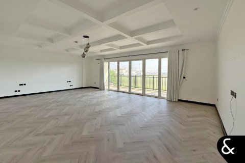 Купить виллу в Dubai Land, Дубай: 6 спален, 1256м², № 91284 - фото 15