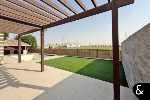 Купить виллу в Dubai Land, Дубай: 6 спален, 1256м², № 91284 - фото 6