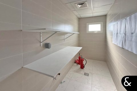 Купить виллу в Dubai Land, Дубай: 6 спален, 1256м², № 91284 - фото 10