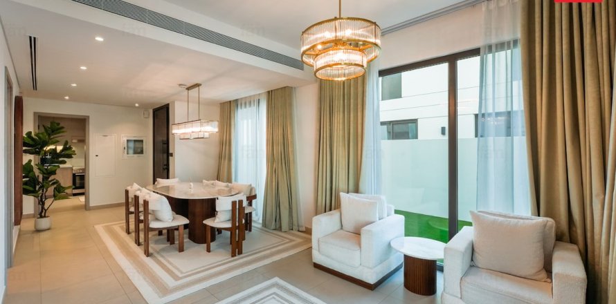Вилла в Tilal Al Ghaf, Дубай, 4 спальни, 217.4м², № 83646