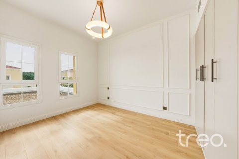 Купить виллу в Арабиан Ранчес, Дубай: 4 спальни, 236.07м², № 123531 - фото 11