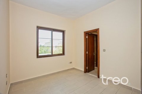 Villa in Casa, Arabian Ranches 2, Dubai 4 bedrooms, 296.92 sq.m. № 123527 - photo 18