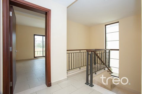 Villa in Casa, Arabian Ranches 2, Dubai 4 bedrooms, 296.92 sq.m. № 123527 - photo 13