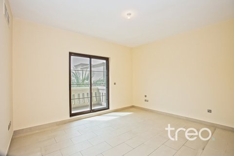 Villa in Casa, Arabian Ranches 2, Dubai 4 bedrooms, 296.92 sq.m. № 123527 - photo 23