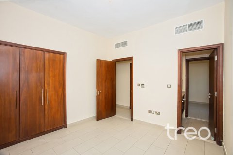 Villa in Casa, Arabian Ranches 2, Dubai 4 bedrooms, 296.92 sq.m. № 123527 - photo 16