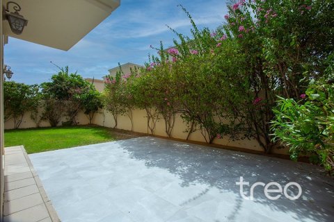 Villa in Casa, Arabian Ranches 2, Dubai 4 bedrooms, 296.92 sq.m. № 123527 - photo 7