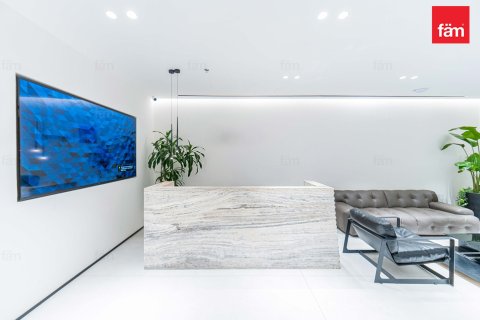 Bureau à Business Bay, Dubai, 619.7 m², № 10185