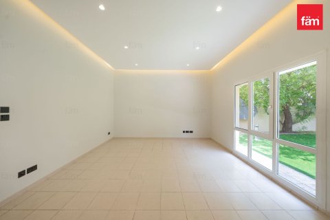 Villa à Dubai, 4 chambres, 560.3 m², № 133084 - photo 26